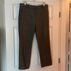 Ann Taylor gray ankle length pants size 6